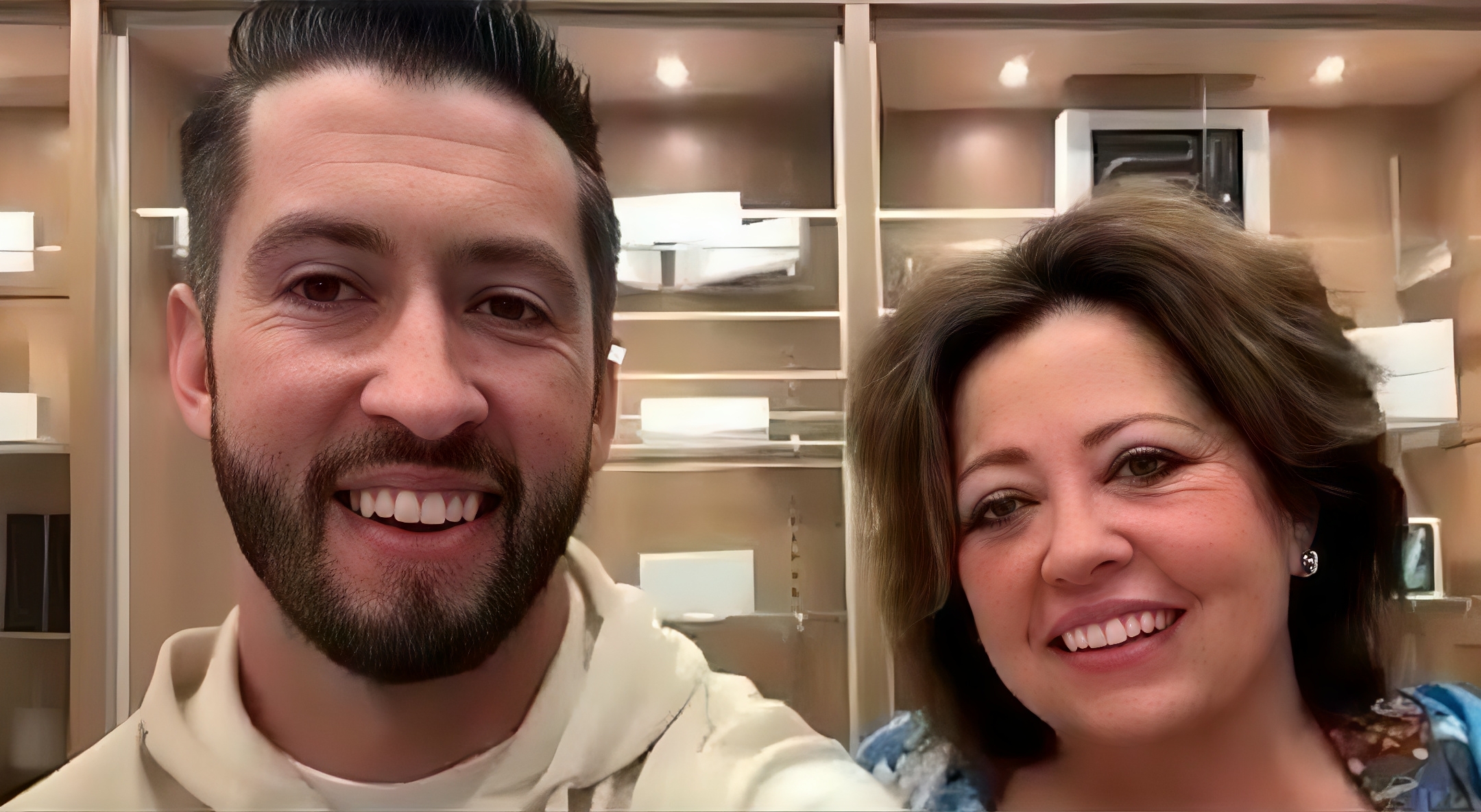 'I Love A Mama's Boy': Matt Dishes On Bringing His Mom Kelly On A First Date